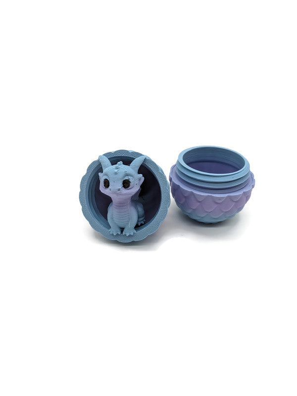 Drachenbaby „Mondflimmer“ im Ei – gefertigt im 3D-Druck