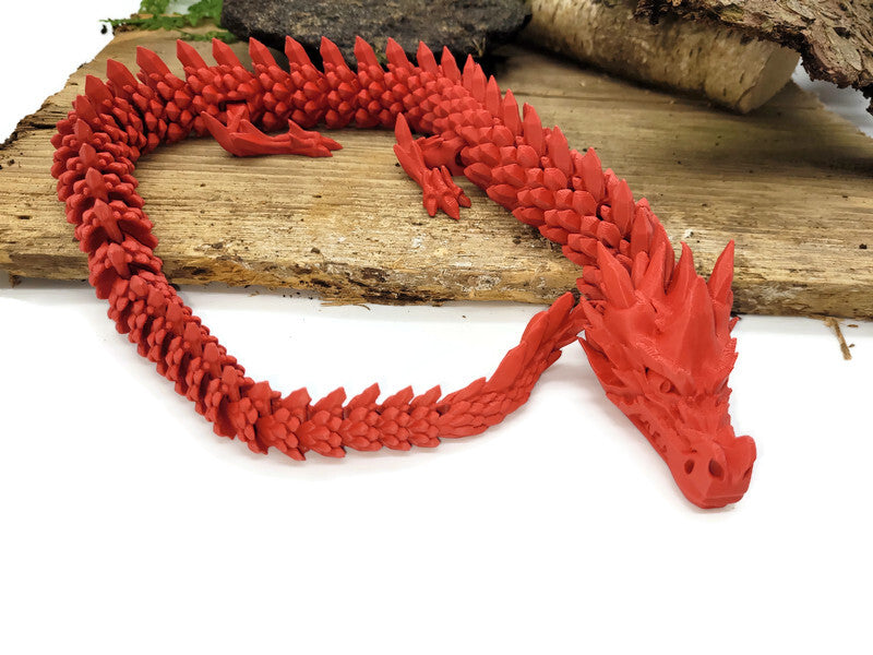 Flexi-Drache „Blutkamm – Wächter der Scharlachklippen“ – gefertigt im 3D-Druck