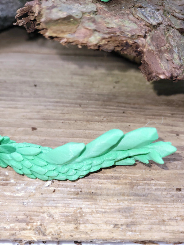 Flexi-Drache „Grünwind“ – handgefertigt im 3D-Druck