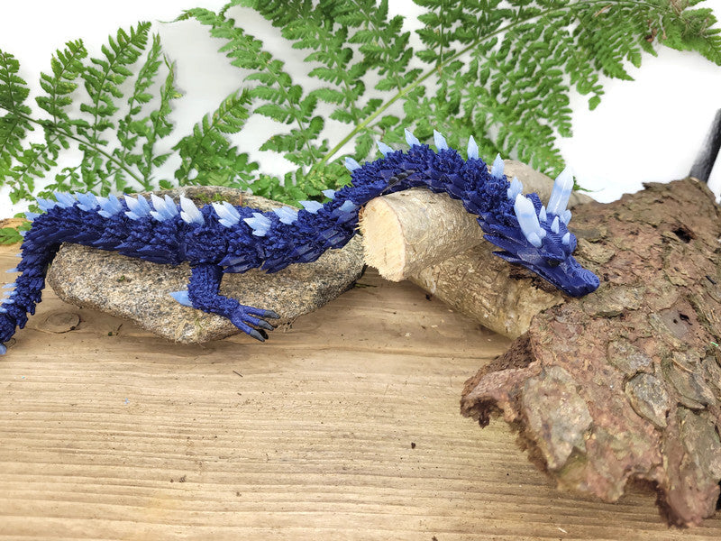 Flexi-Drache „Tiefenrufer“ – leuchtet im Dunkeln