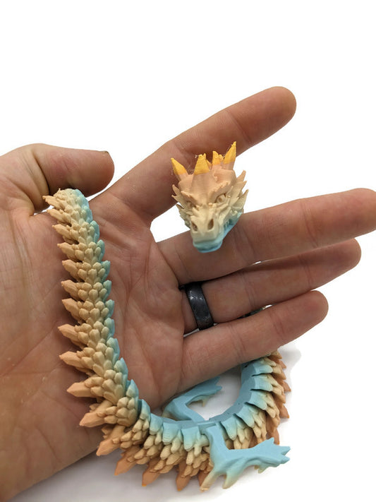 Flexi-Drache „Korallenwächter“ – gefertigt im 3D-Druck