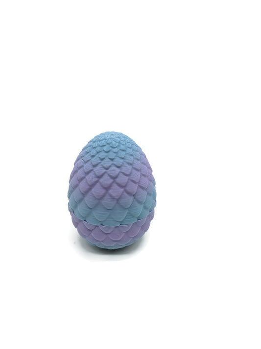 Drachenbaby „Mondflimmer“ im Ei – gefertigt im 3D-Druck
